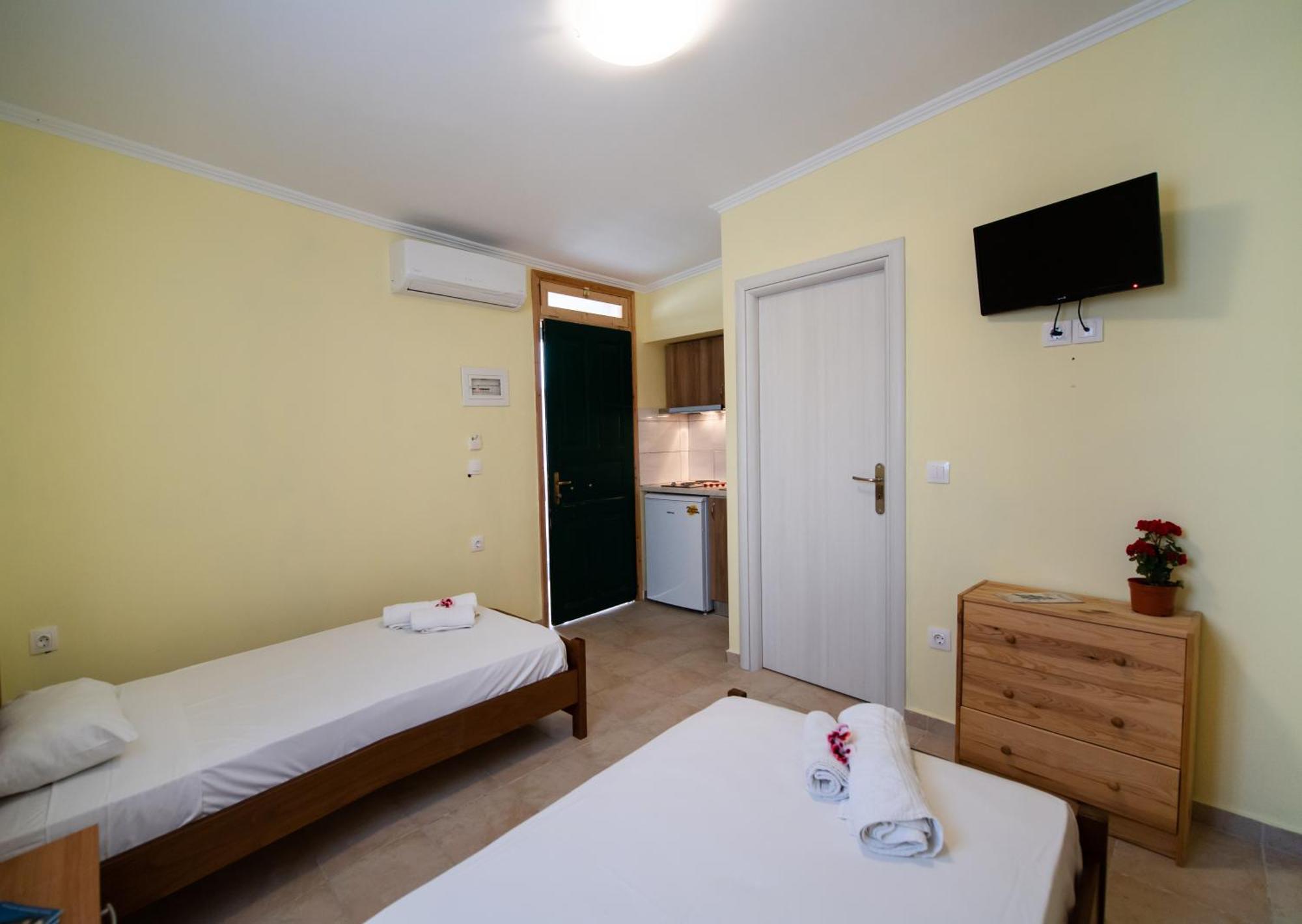 Mediterraneo Studios Vasilikí Dış mekan fotoğraf